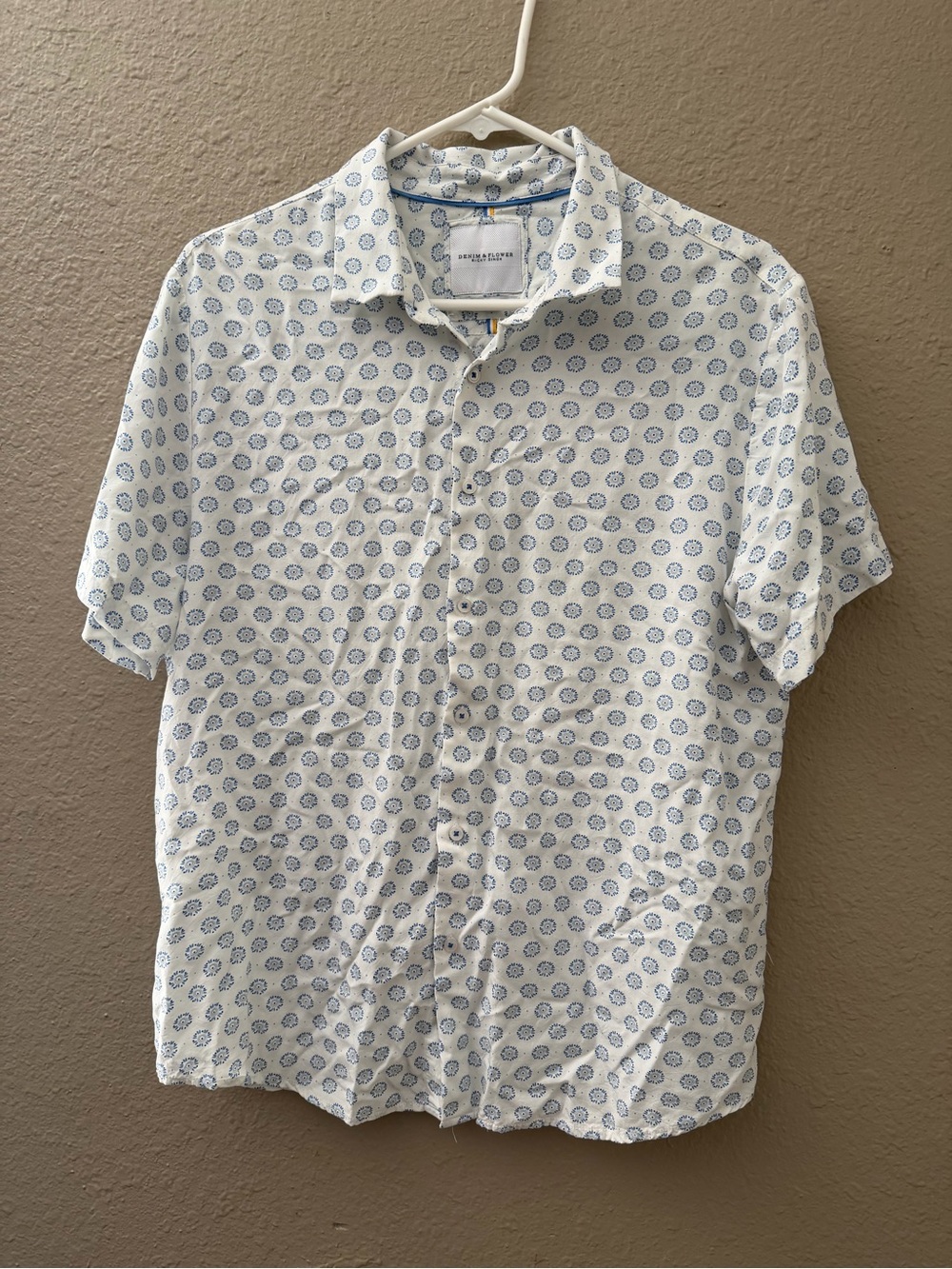 Denim & Flower White Short-Sleeve Button-Down with Blue Print